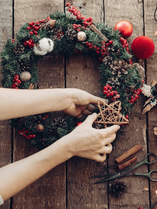 Wreath Making Sessions at the Cirencester Distilling Company